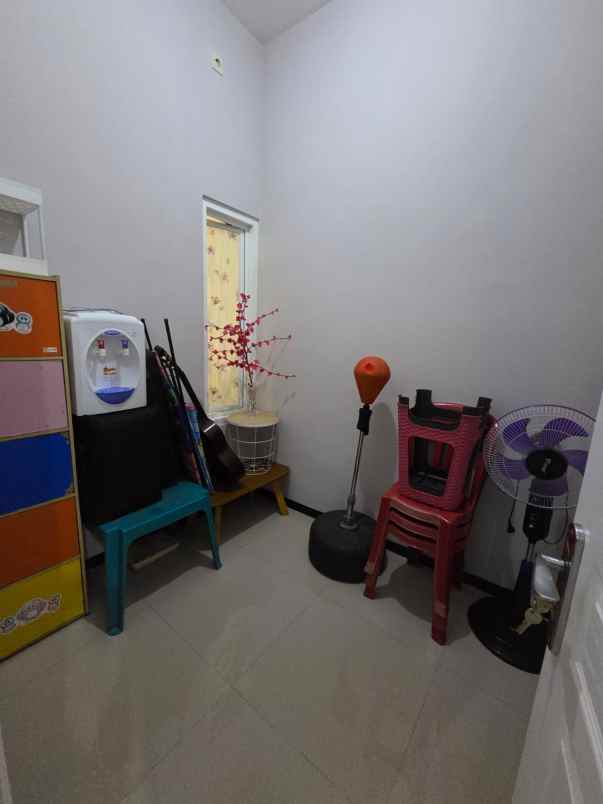 dijual rumah baru gunung anyar surabaya