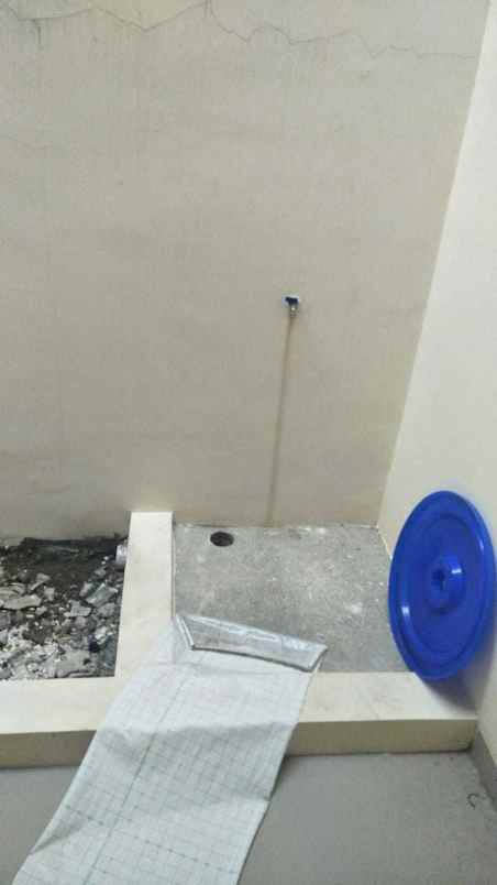 dijual rumah batusari