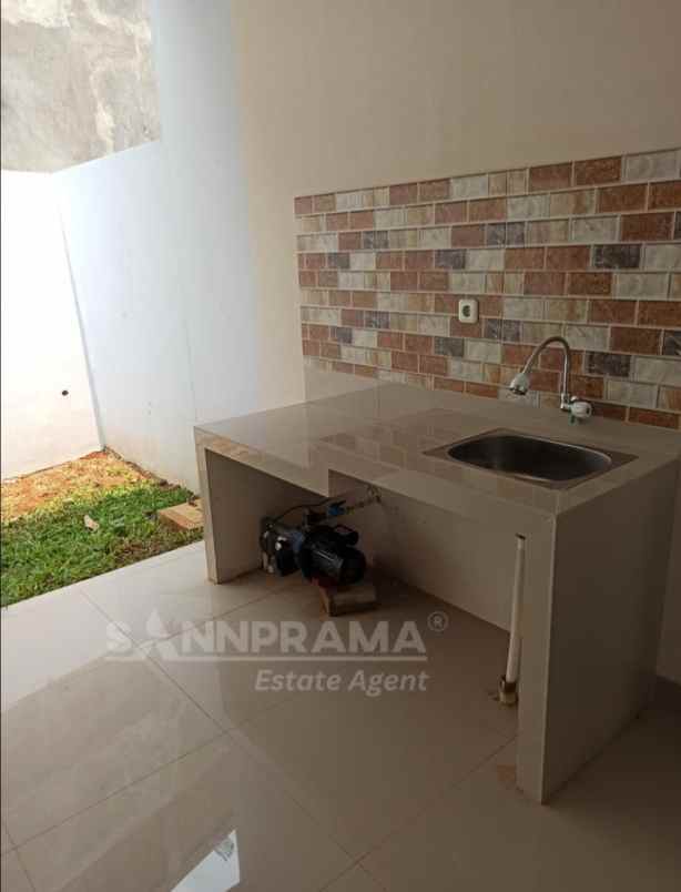 dijual rumah bedahan sawangan drpok