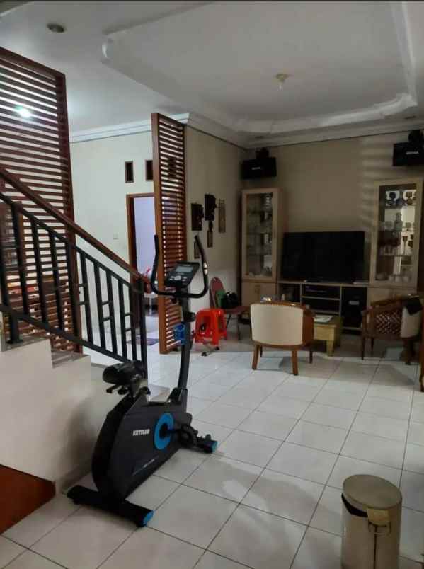 dijual rumah bintara permai bintara