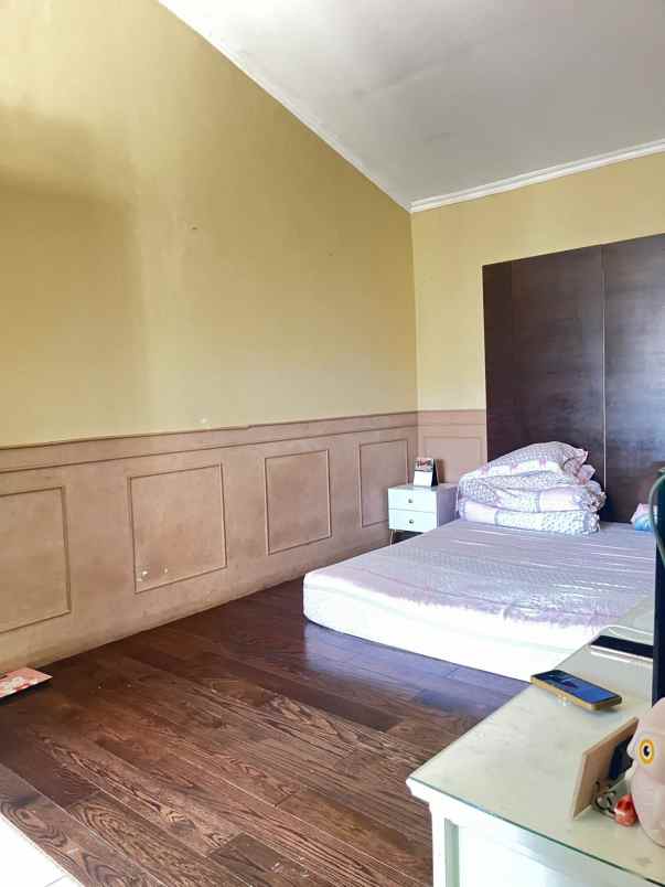 dijual rumah bintaro sektor 9