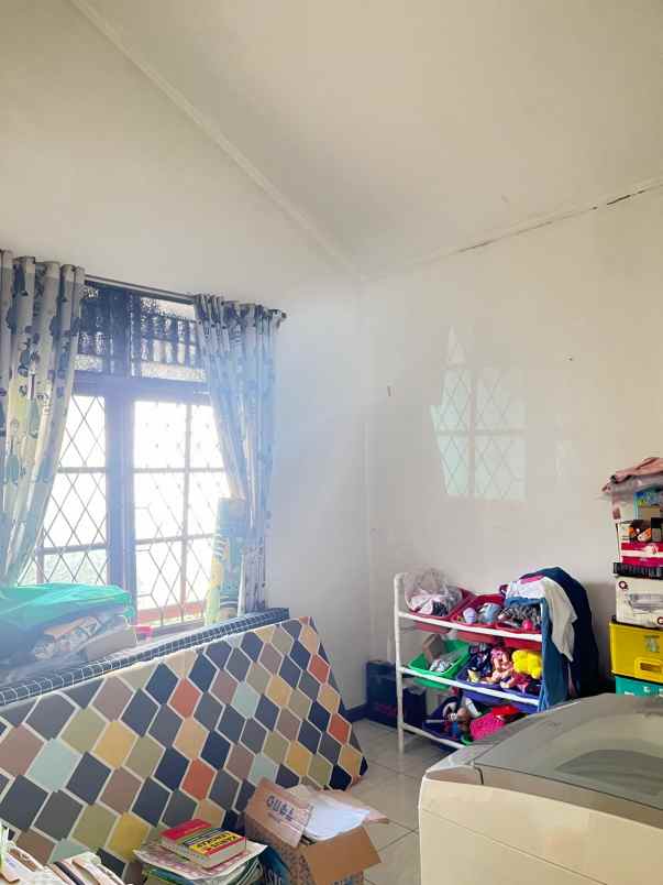 dijual rumah bintaro sektor 9