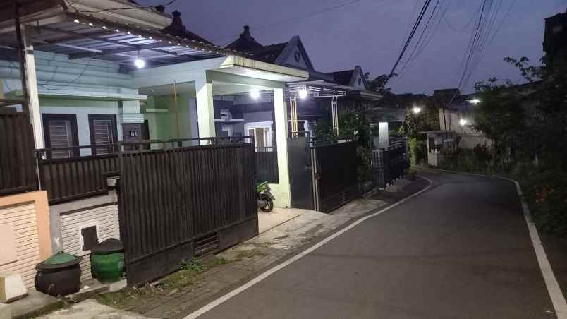 dijual rumah blimbing