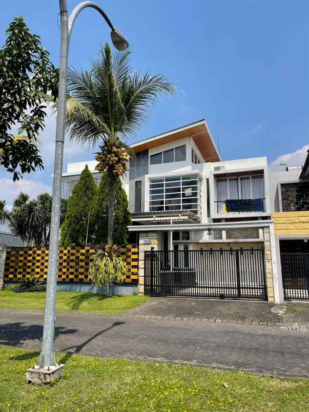 dijual rumah blimbing