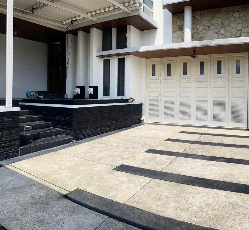 dijual rumah blimbing