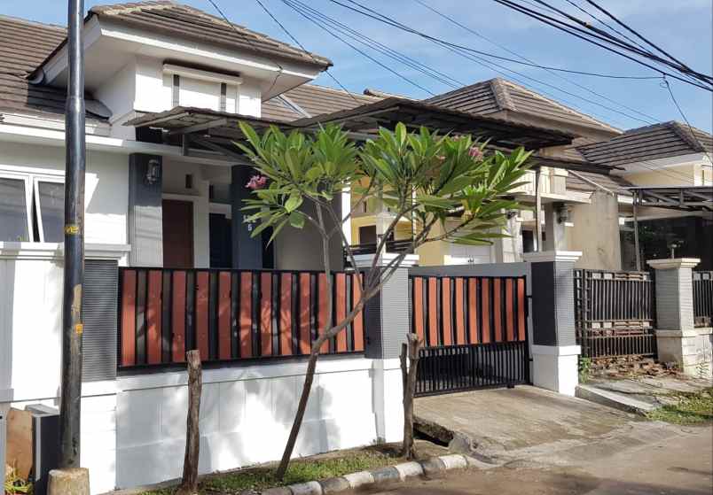 dijual rumah bojong kulur
