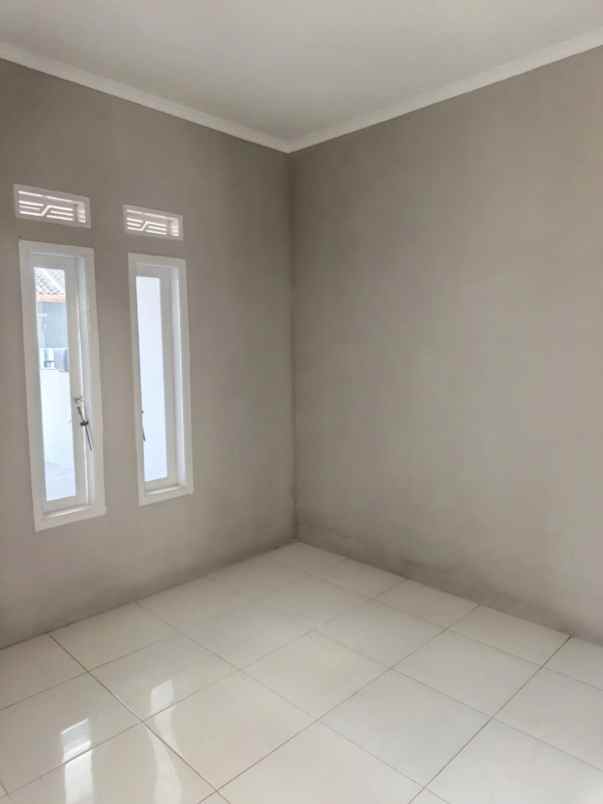 dijual rumah bojong malaka