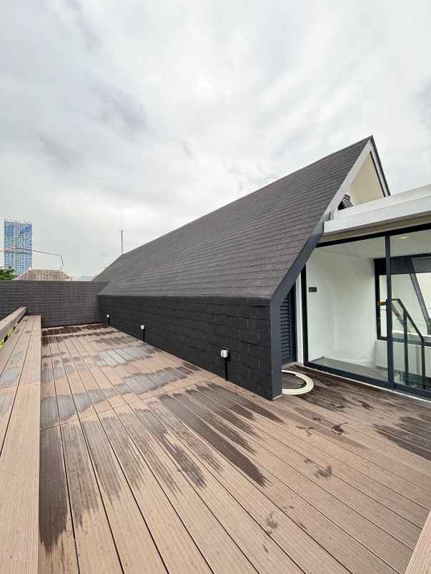 dijual rumah brawijaya kebayoran baru