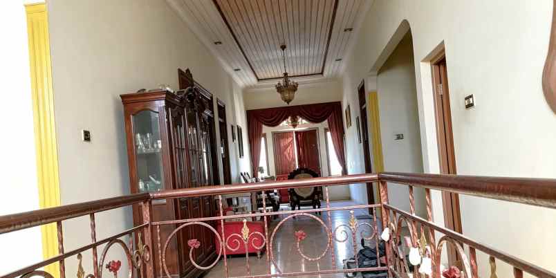 dijual rumah buaran