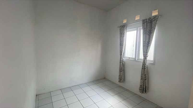 dijual rumah bukit kencana jaya