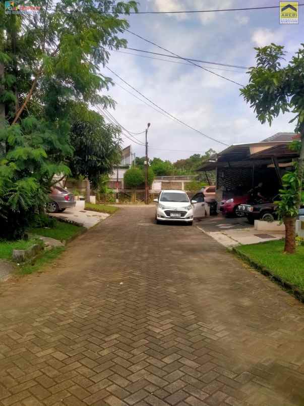 dijual rumah bumi panyawangan