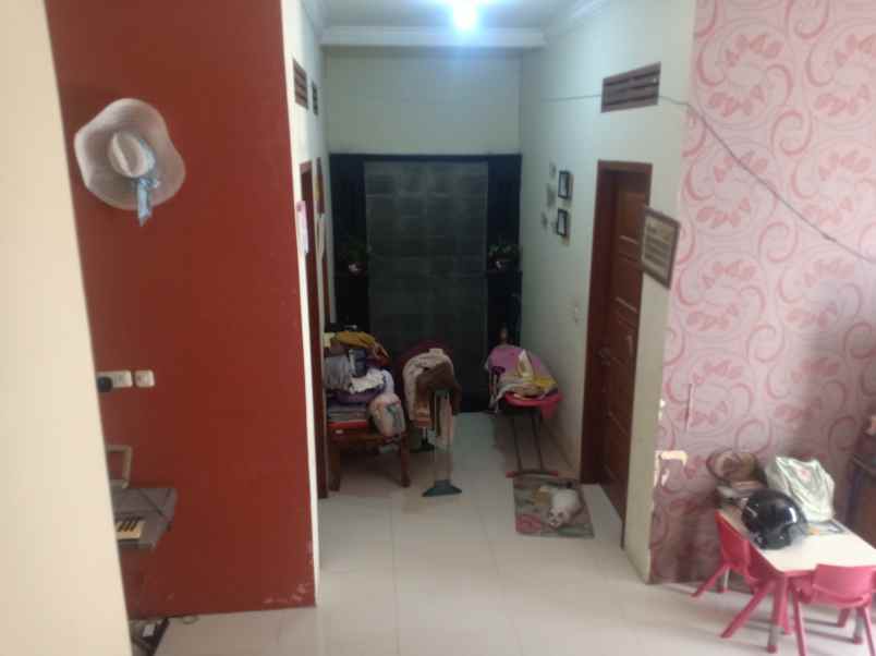 dijual rumah bumi sariwangi