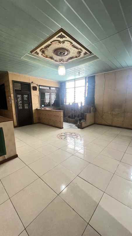 dijual rumah cempaka putih