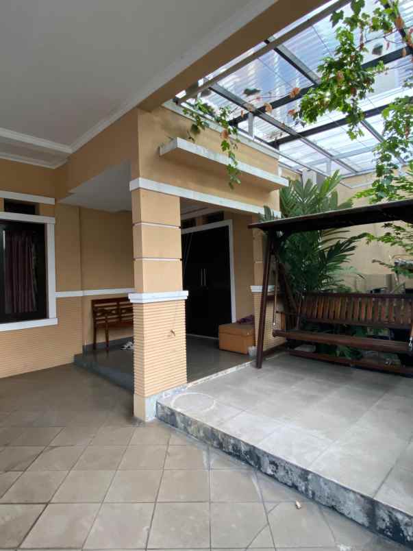 dijual rumah cilandak barat