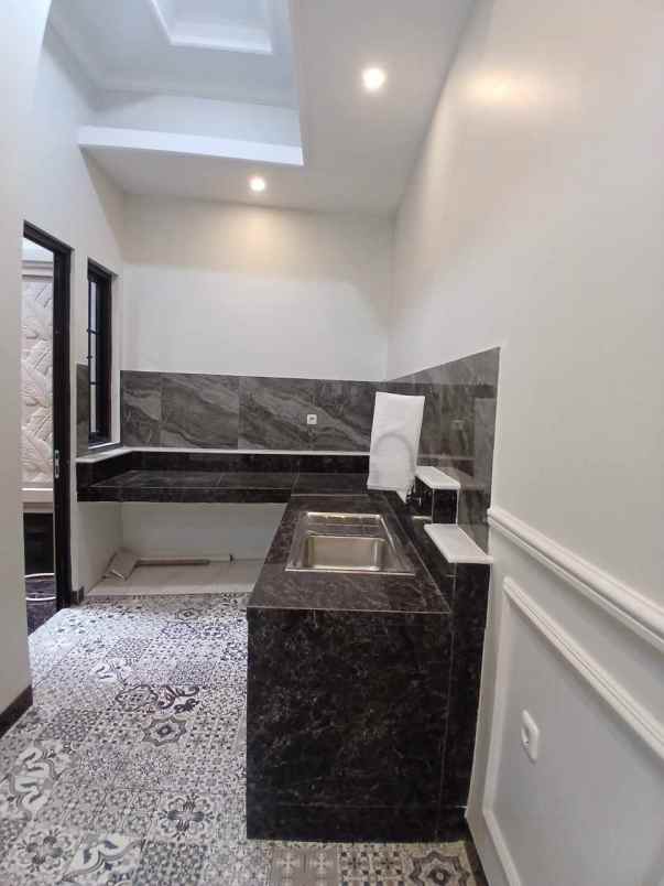 dijual rumah cilodong depok