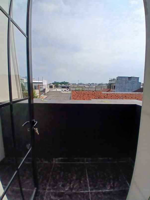 dijual rumah cilodong depok