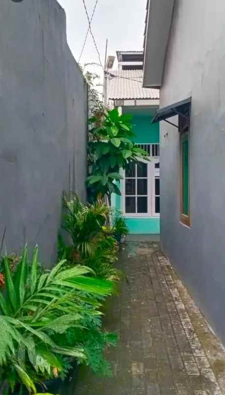 dijual rumah cipadu