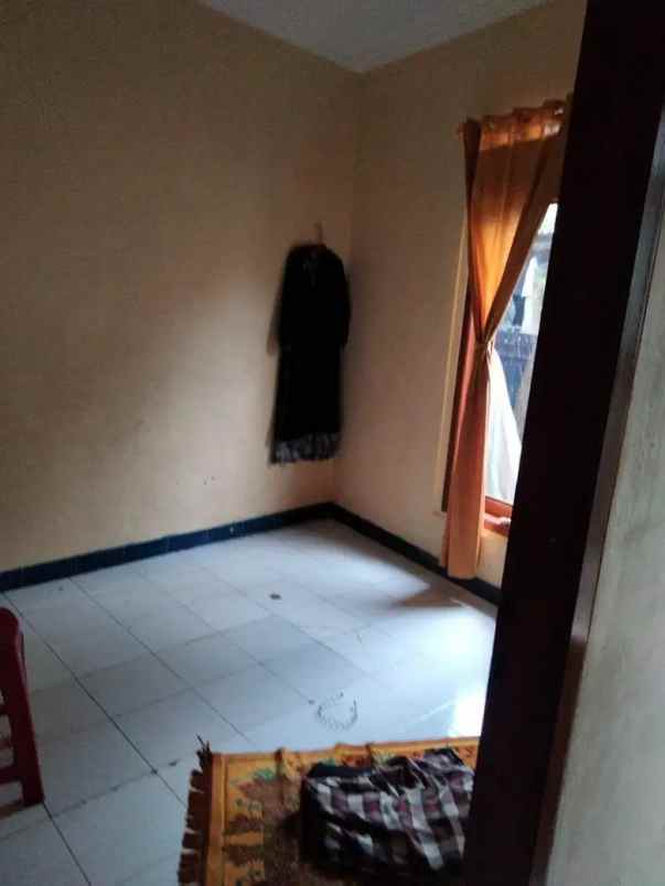 dijual rumah cipadu