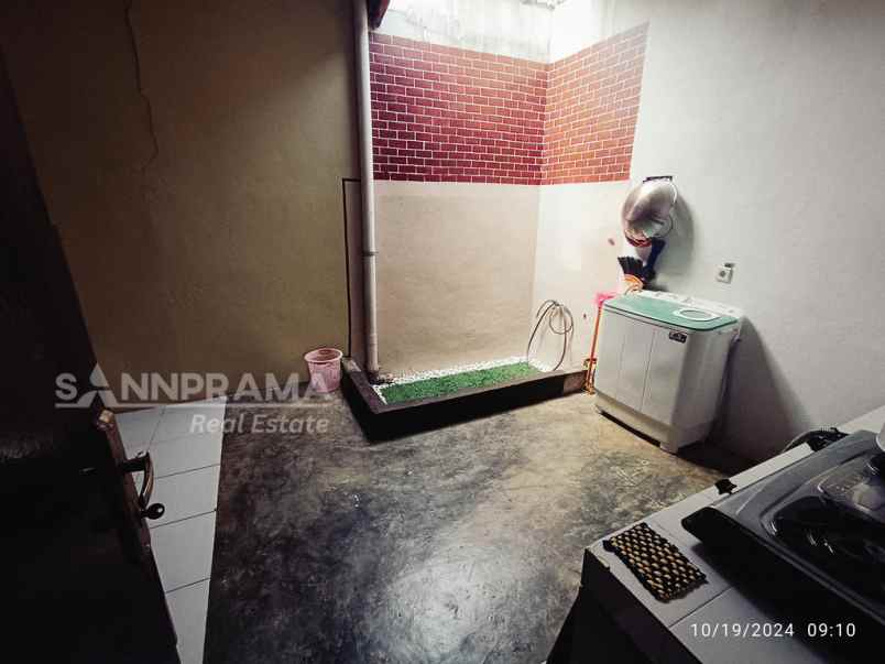 dijual rumah cipayung depok