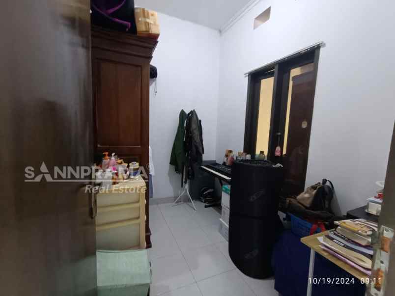 dijual rumah cipayung depok
