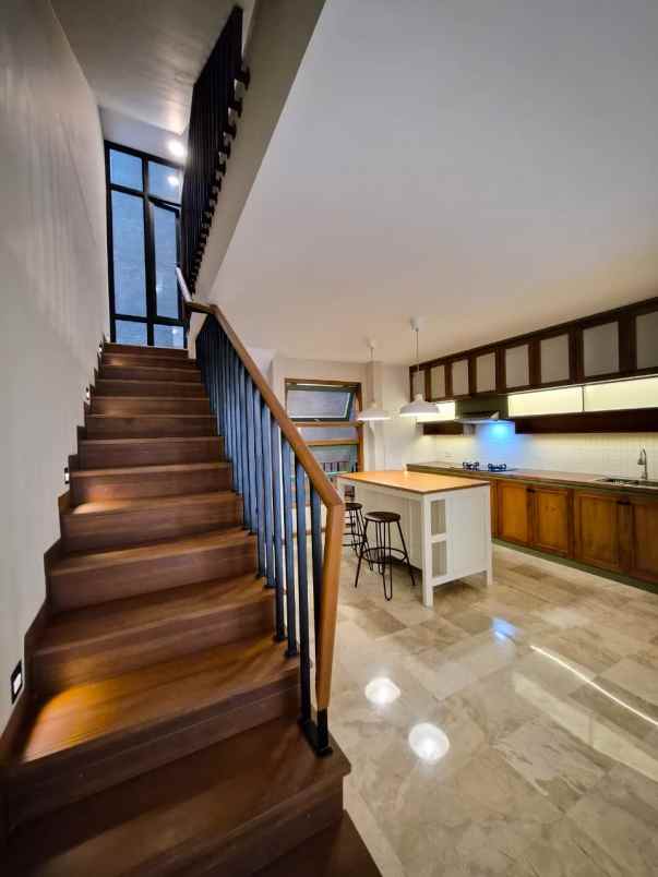 dijual rumah cipinang rawamangun