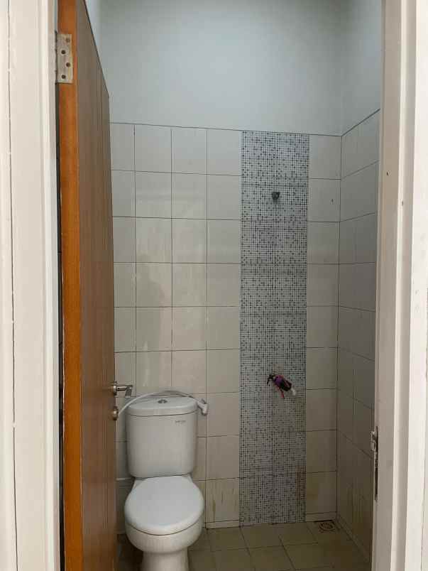 dijual rumah cisaranten endah arcamanik