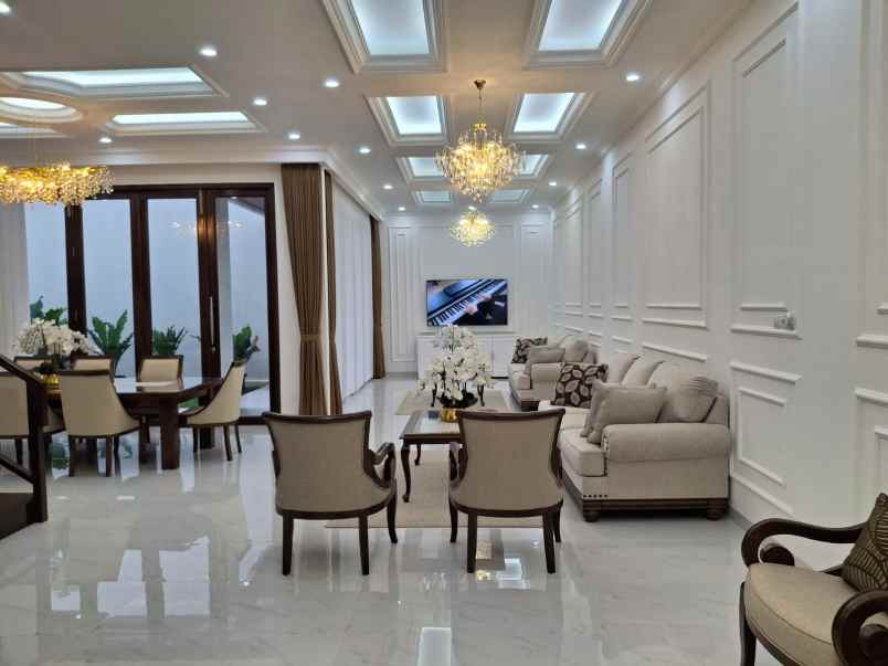 dijual rumah citragran cibubur