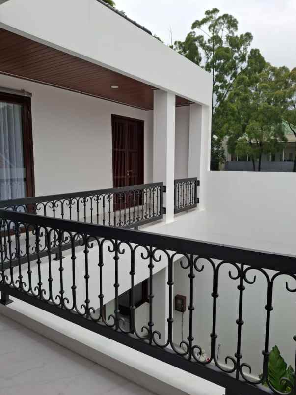 dijual rumah citragran cibubur