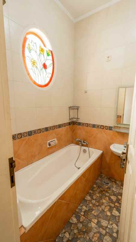 dijual rumah citragran cibubur