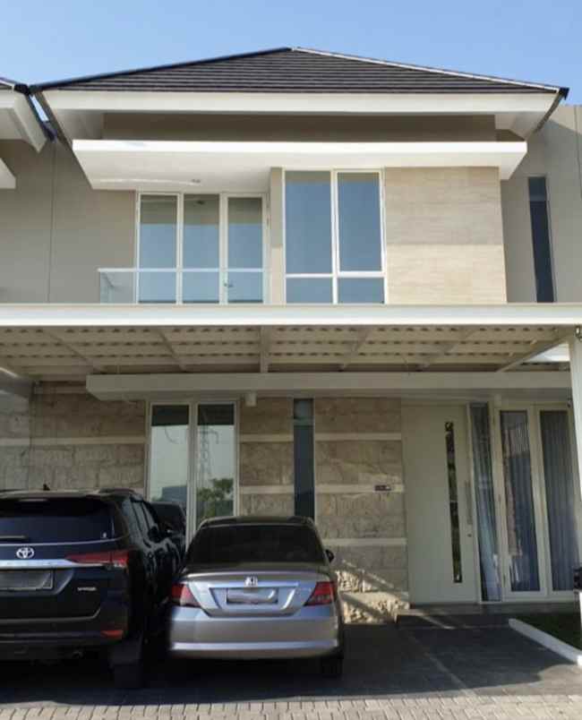 dijual rumah citraland greenlake lidah