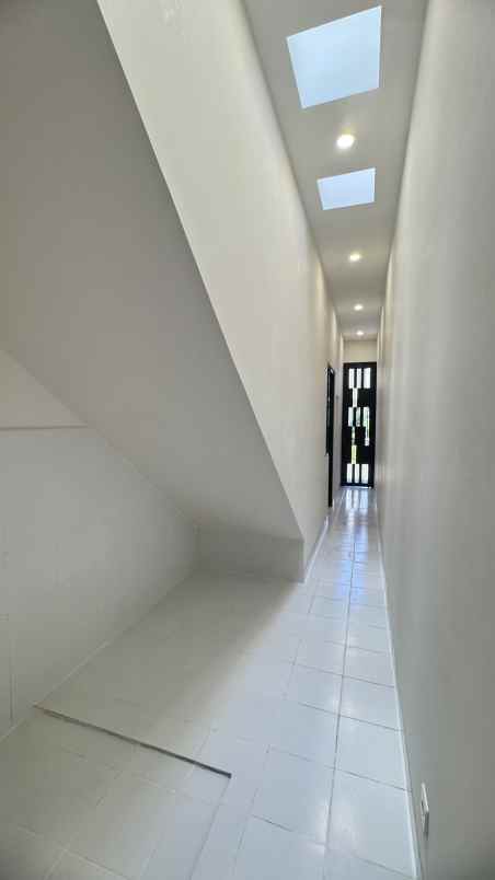 dijual rumah citraland woodland