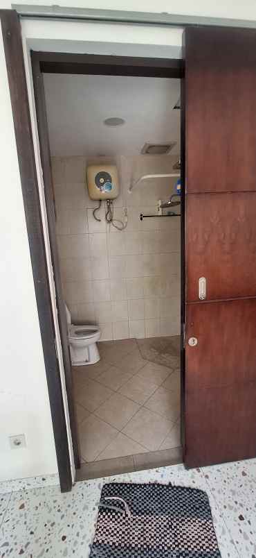 dijual rumah cluster blossomville the