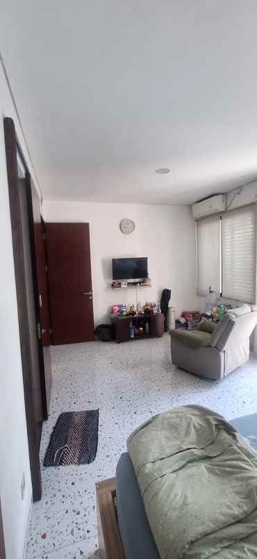 dijual rumah cluster blossomville the