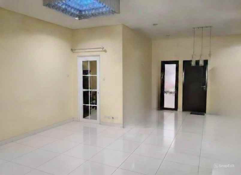 dijual rumah cluster cassia jgc jakarta