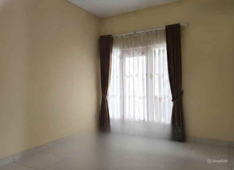 dijual rumah cluster cassia jgc jakarta