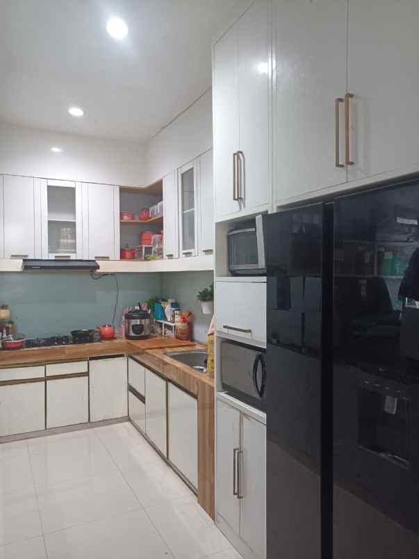 dijual rumah cluster eksklusif bandung