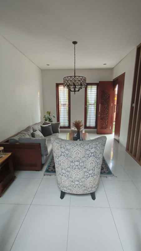 dijual rumah cluster nusa dua citra