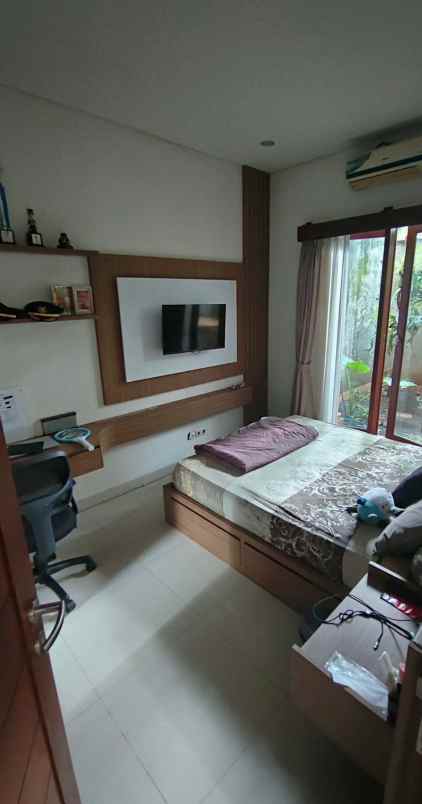 dijual rumah cluster nusa dua citra