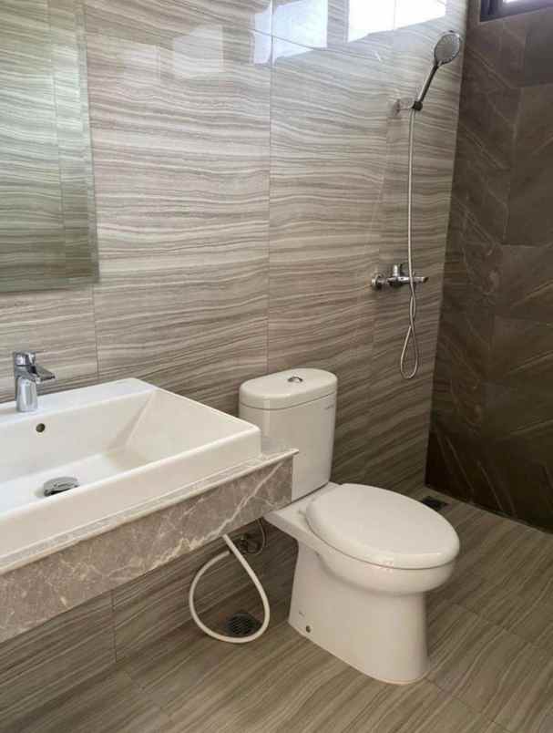 dijual rumah cluster semayang asya jgc