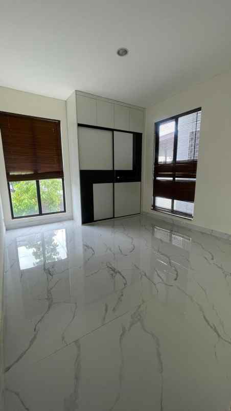 dijual rumah cluster semayang asya jgc