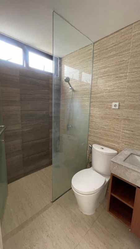 dijual rumah cluster semayang asya jgc