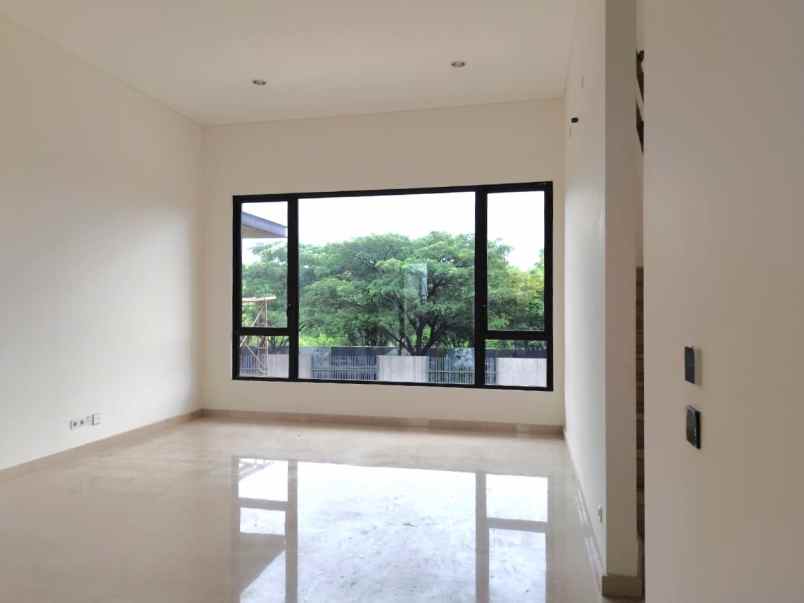 dijual rumah cluster toba lake villas