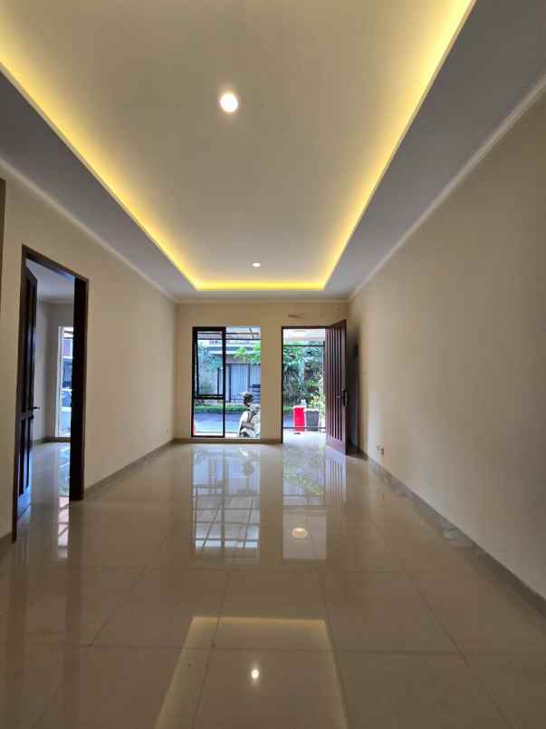 dijual rumah condet jakarta timur