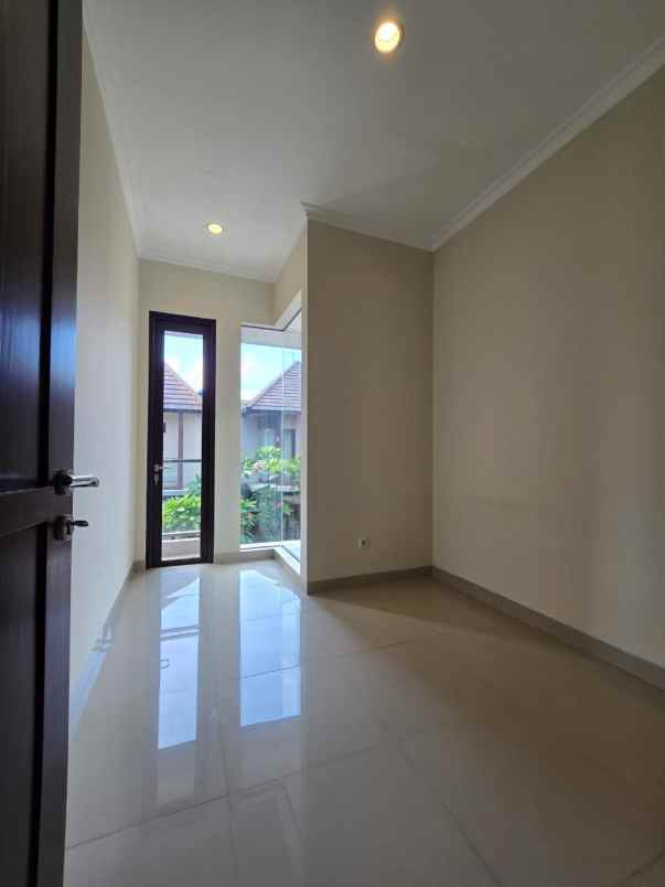 dijual rumah condet jakarta timur