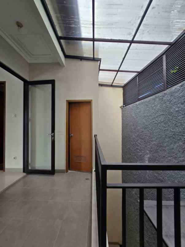 dijual rumah condet jakarta timur
