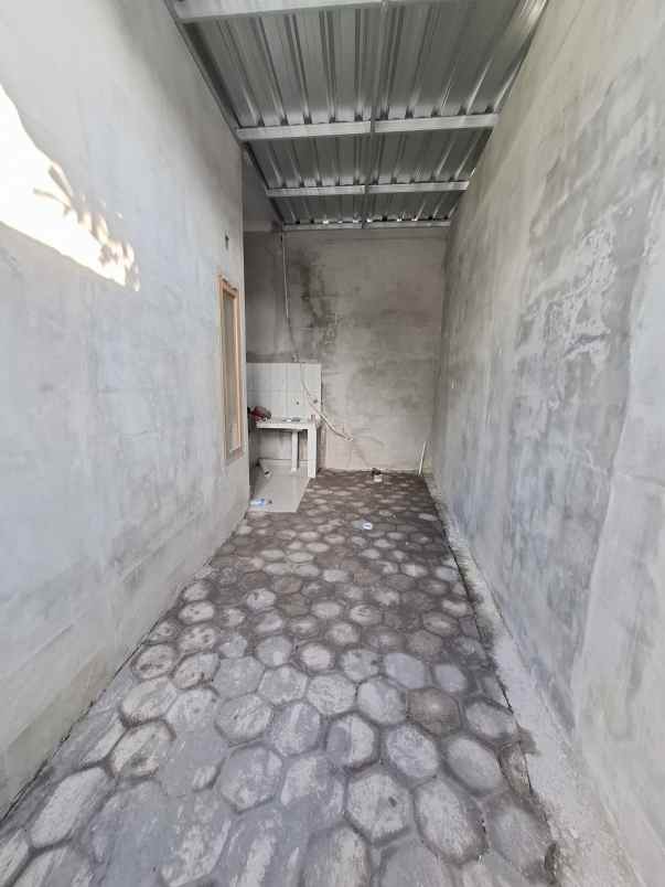 dijual rumah dekat pasar jangkang