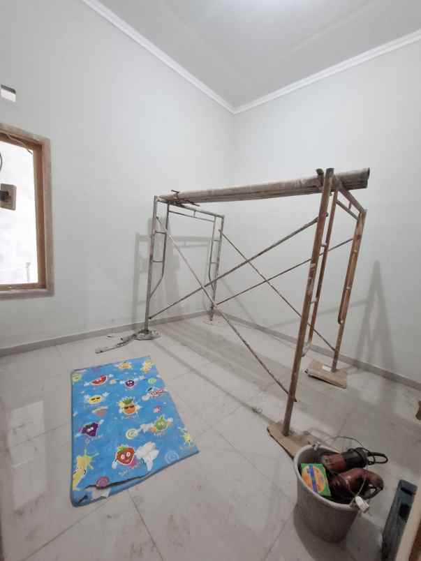 dijual rumah dekat pasar jangkang