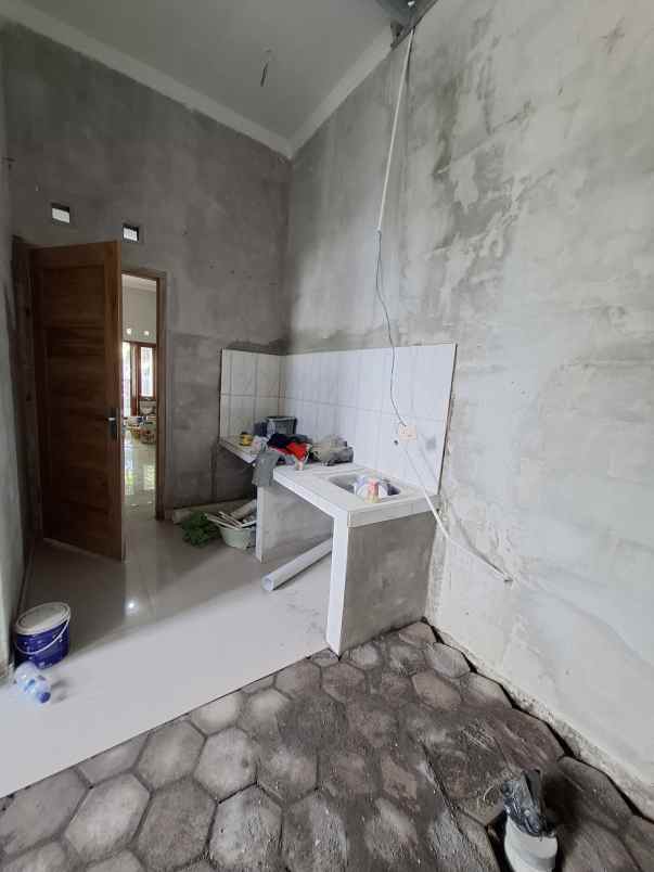 dijual rumah dekat pasar jangkang