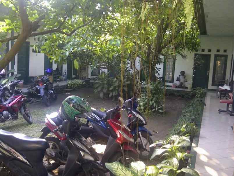 dijual rumah depok