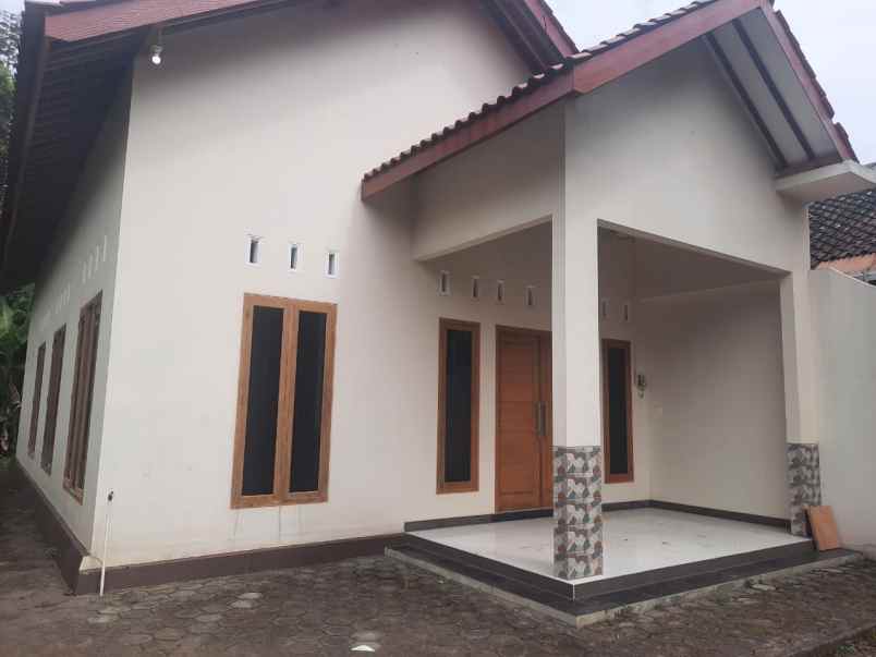 dijual rumah di cangkrep purworejo
